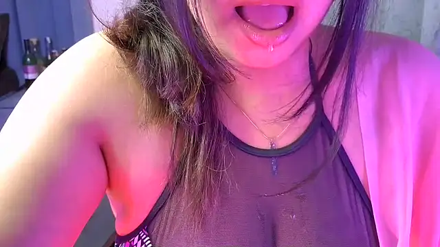HASEENA_JI_08's Webcam Show
