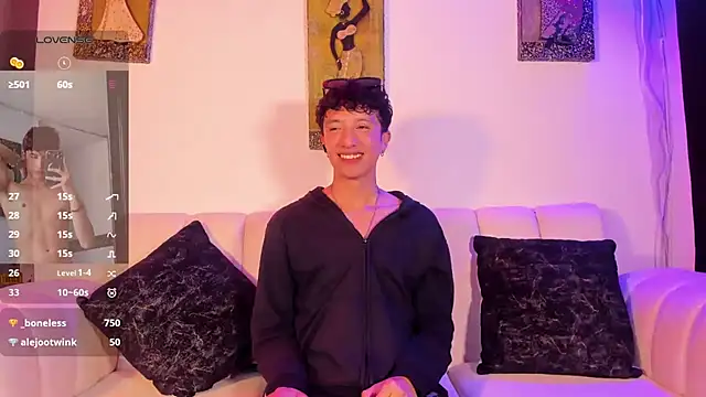 mhatias_'s Webcam Show