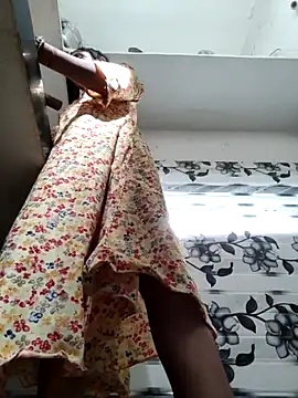 Lucky_jan 现场性爱视讯表演