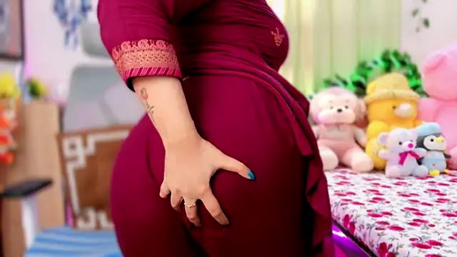 thyAnvi's Live XXX Chat