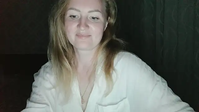 Zaliraa's Live XXX Chat