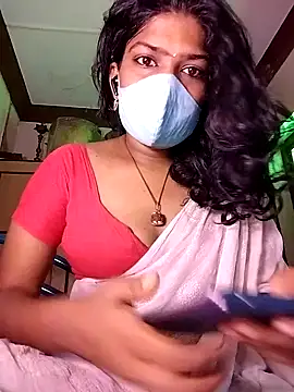 Tamil_Kavitha 现场性爱视讯表演