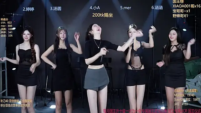 SK010's Live XXX Chat