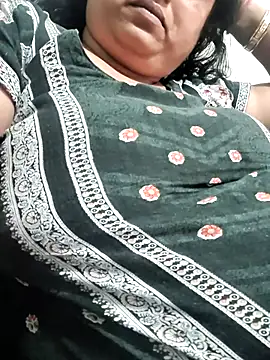 Hot_indian_Milf's Live XXX Chat