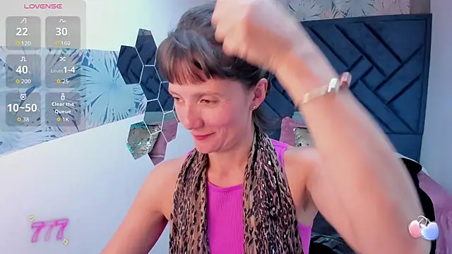 Valery_More__ 现场性爱视讯表演