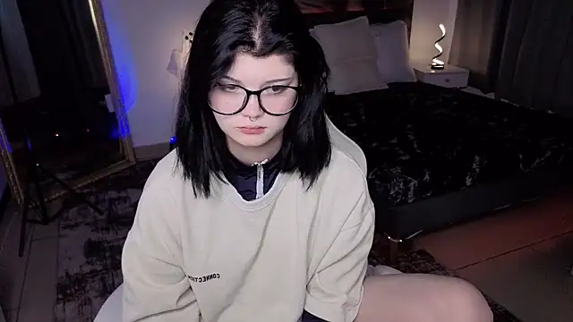 MileyRood's Webcam Show
