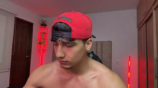 CHRIS_MORGAN1's Webcam Show