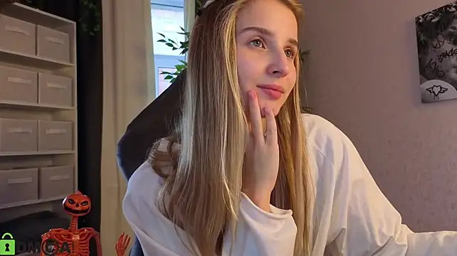 L1na_Reeds' Live XXX Chat