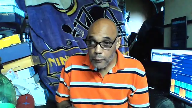 A_CIGAR_MAN's Webcam Show