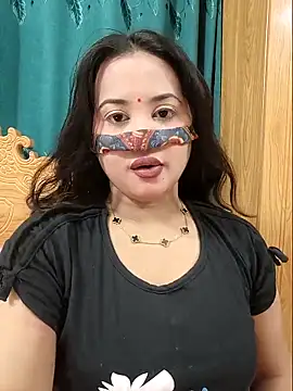 Beauty_Queen_Soniya 现场性爱视讯表演