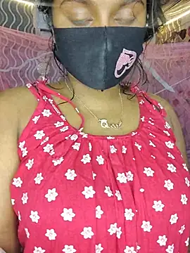 Sweet-Maddlina's Webcam Show