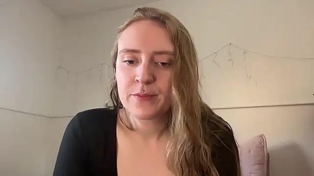 Pattyworld69's Webcam Show