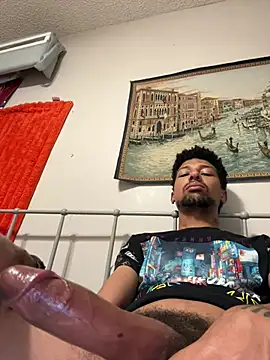 BigPrettyDick777's Webcam Show