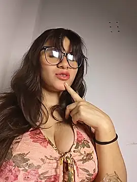 Kitty_Kalifa's Live XXX Chat