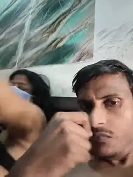 Priyadiwani's Live XXX Chat
