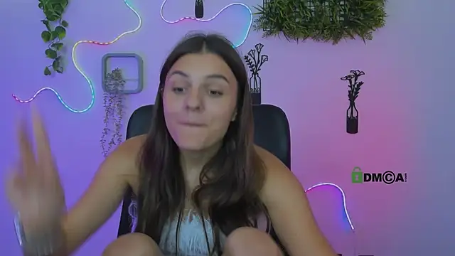 lisa_dark_'s Live XXX Chat