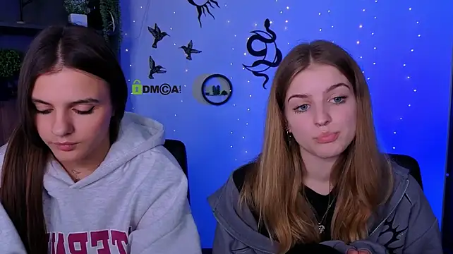 lisa_dark_'s Live XXX Chat
