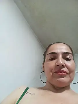 MaryRoze_'s Webcam Show