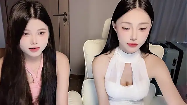 Yu_yu-33's Webcam Show