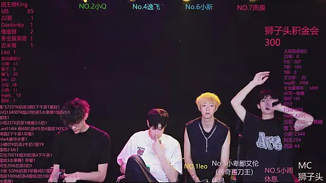 AAA-winner 现场性爱视讯表演