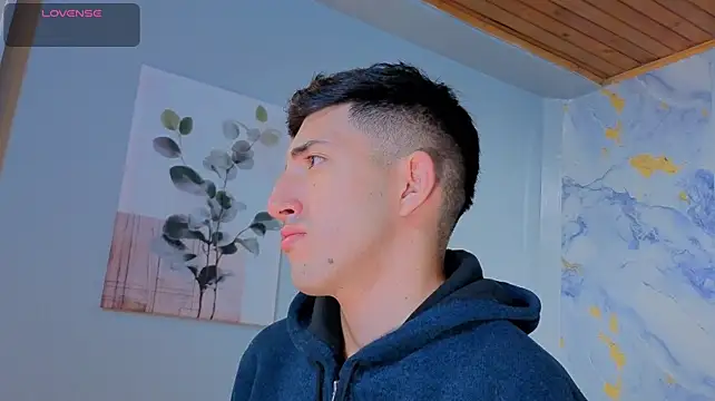 Un_Sluttyy's Webcam Show