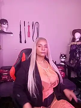LaReineCleo's Webcam Show