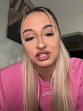 Kylie_One's Webcam Show