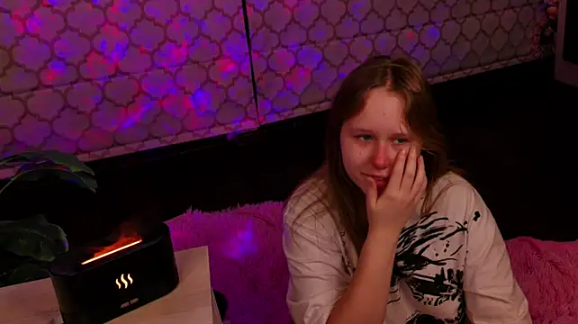 VoidElaris' Live XXX Chat