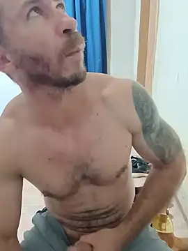 RobertoLuiz84's Webcam Show