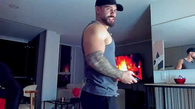 Valenthino_Salvatore's Webcam Show