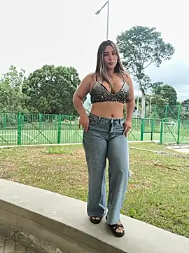 Catalina_ramos' Webcam Show