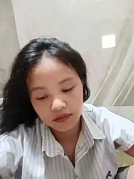 Pretty-haert's Webcam Show