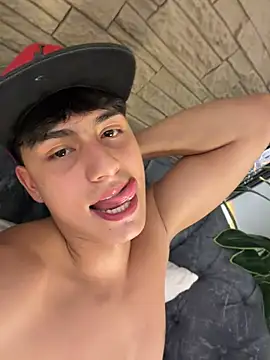 Lander_Cruz's Webcam Show