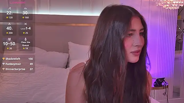 LisaDeviss' Live XXX Chat