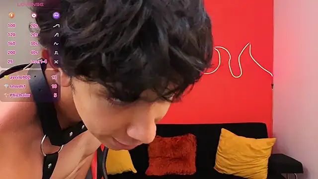 Neo_Twink 现场性爱视讯表演
