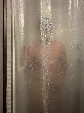 Goldenknight33's Webcam Show