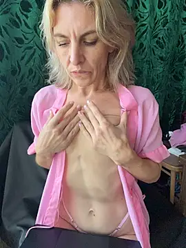 Lovebackground's Webcam Show