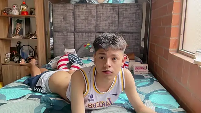 Andy_Belier23's Webcam Show
