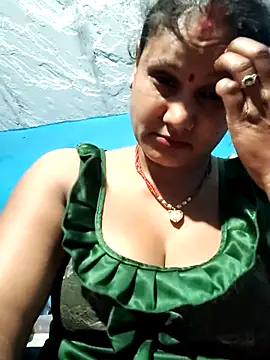 Akanksha_soni 现场性爱视讯表演