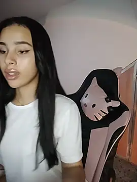 Summer_09's Live XXX Chat