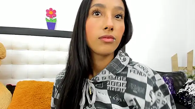 Celeste_71's Live XXX Chat