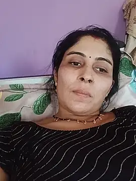 Hot_ree85's Webcam Show
