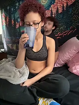 jojosbizarrelyf's Webcam Show