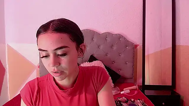sofiaspring's Live XXX Chat