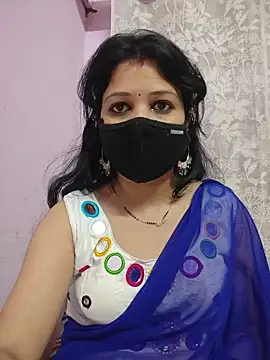 Priyaji7575's Webcam Show