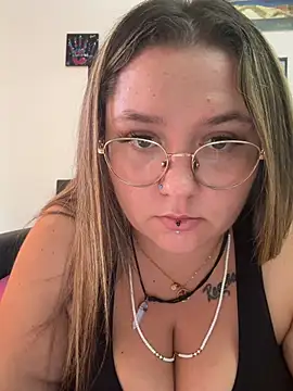 _maracr19_'s Webcam Show