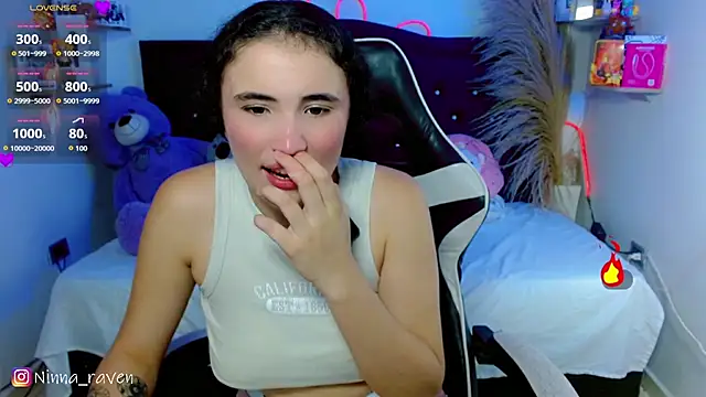 Ninna_ravenn's Live XXX Chat