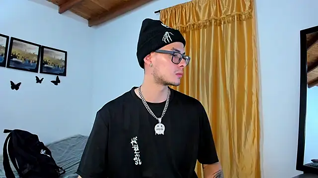 Vlad__night's Webcam Show