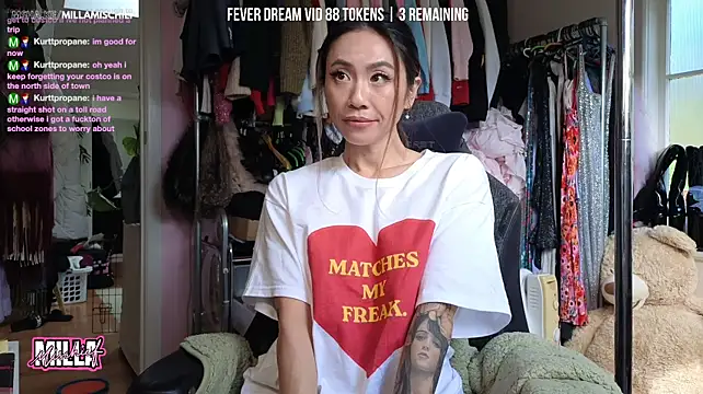 millamischief's Live XXX Chat