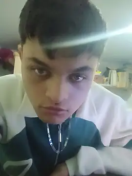 Andres_medi32's Webcam Show
